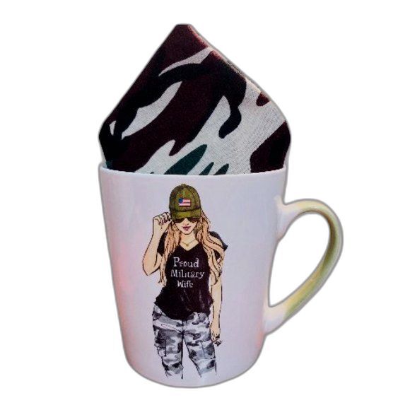 Proud Military Wife 18 oz Mug Camouflage Bandana and Drink Coaster GIFT SET - Picture 3 of 13